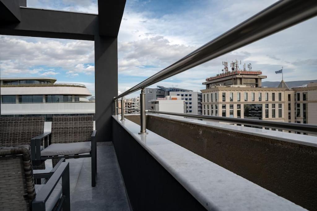 Μεζονέτα Με Θέα Στο Πάρκο Σταύρος Νιάρχος One Apartamento Atenas Exterior foto